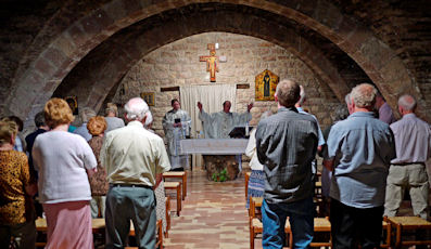 Mass in the vaults of the Basilica of San Francesco Assisi Mass in the vaults of the Basilica of San Francesco Assisi